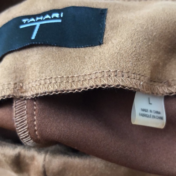 T by TAHARI cognac brown faux leather pull on pant size 6 faux suede pants - Picture 13 of 14